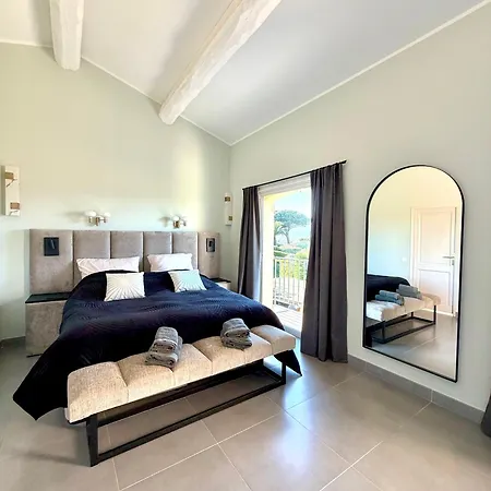 Villa, Romanee Tropez, Gassin Apartman Saint-Tropez